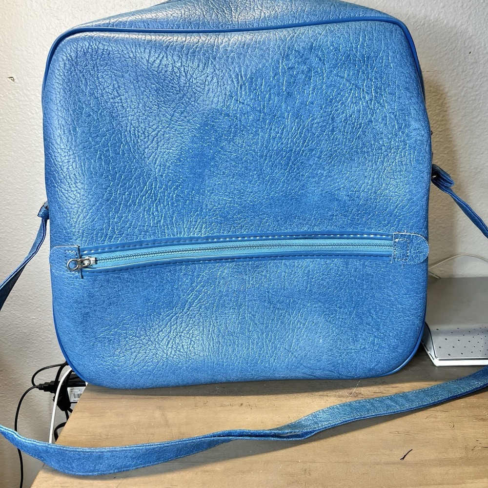 Vintage 60s Blue Vinyl Travel Bag Overnight Luggage Talon Zipper‎ No Key, *READ